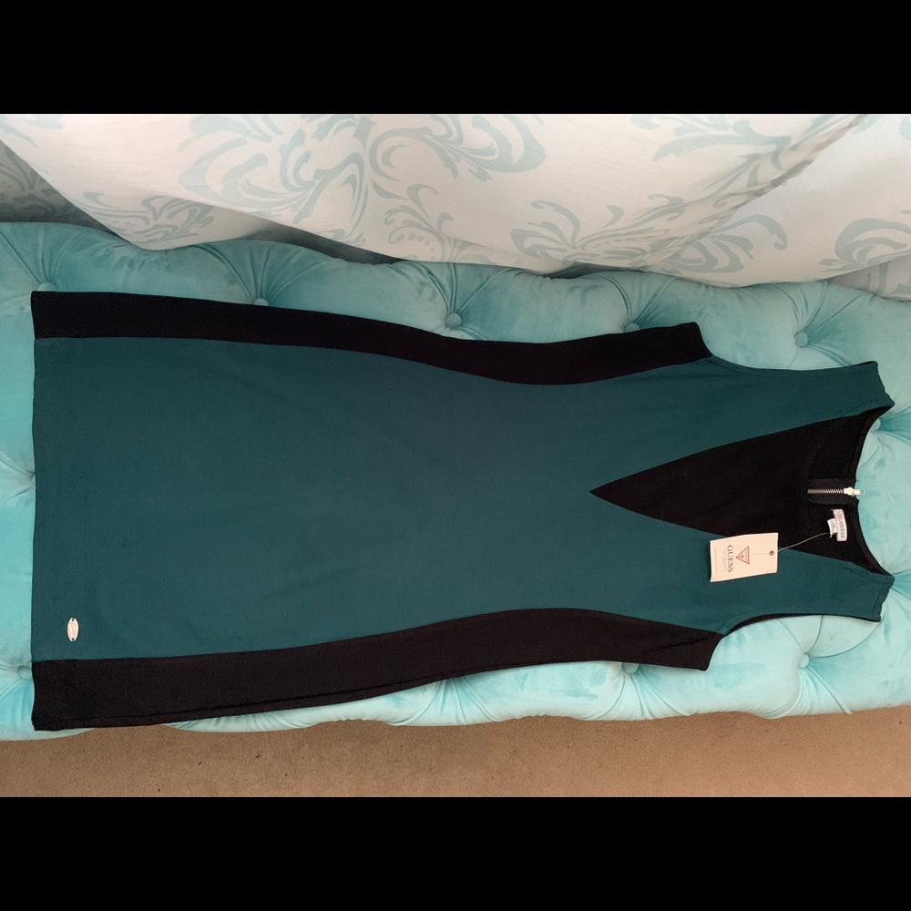 🔥 BNWT - Guess Bodycon Dress 🔥